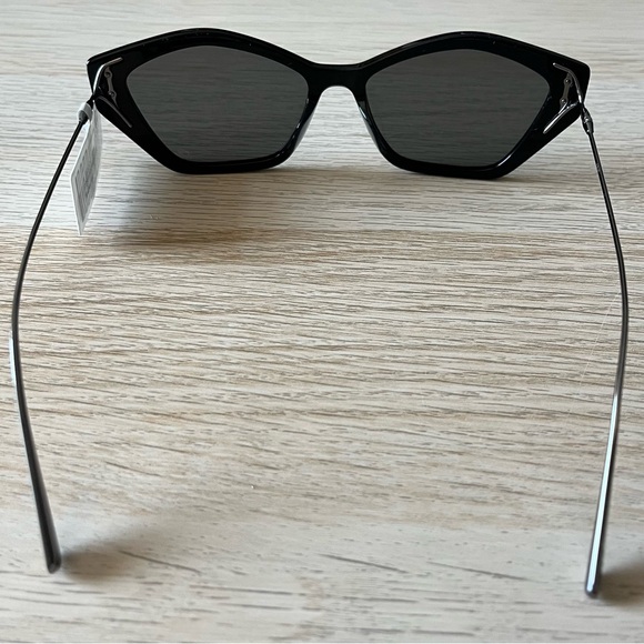 DIOR SUNGLASSES : MISS DIOR S1UC_12B0 - Picture 9 of 13